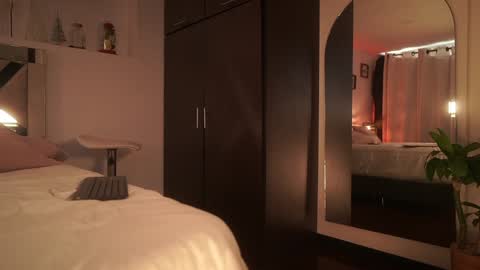 Snapshot of manelyk_10 chatting on January 2025 07:32:02 PM online show from January 2025 07:32:02 PM