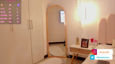 Snapshot of manelyk_10 chatting on March 2025 11:33:01 PM online show from March 2025 11:33:01 PM