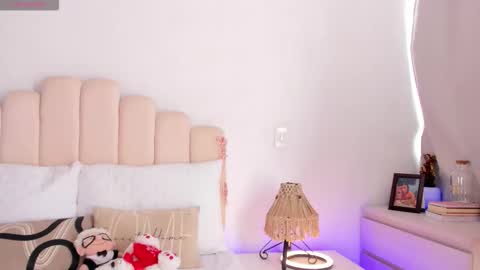 Snapshot of manelyk_10 chatting on November 2025 02:04:01 PM online show from November 2025 02:04:01 PM