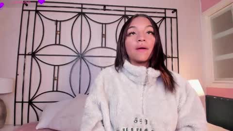 manelyk_evanss online show from April 2026 11:04:01 AM