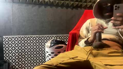 Mani4sexy online show from March 2026 06:06:01 AM