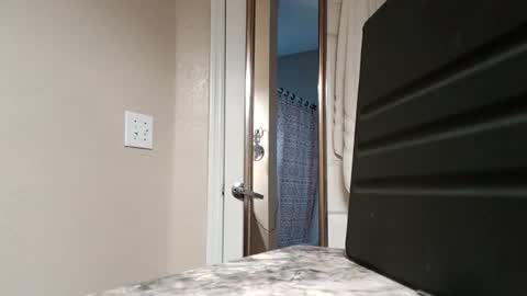 Snapshot of maniak_paraphiliacz chatting on December 2025 06:25:02 PM Jan and Man online show from December 2025 06:25:02 PM