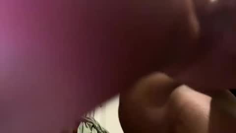 Snapshot of manman504 chatting on September 2025 06:02:02 AM manman504 online show from September 2025 06:02:02 AM