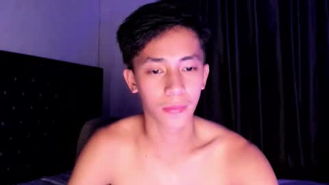 Snapshot of manofyour_lustxx chatting on December 2025 03:52:01 PM MR. JAY online show from December 2025 03:52:01 PM