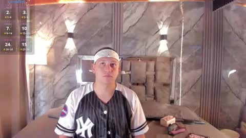 Snapshot of manson_and_zoe chatting on February 2026 11:24:01 AM Manson and Zoe online show from February 2026 11:24:01 AM