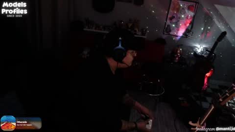 Snapshot of mantijd chatting on February 2025 03:11:02 AM Manti online show from February 2025 03:11:02 AM