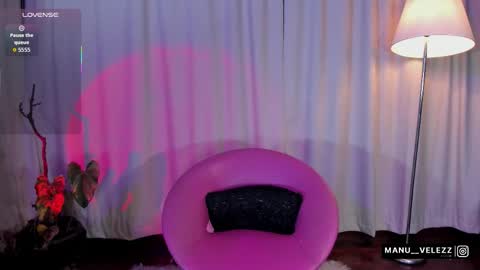 manu  velezz   Help me to get to 100 thumbs ups Tip 25tks  Rate me  online show from February 2026 05:37:02 AM