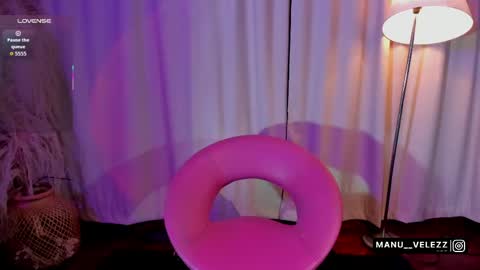 Snapshot of manu_nyx chatting on June 2026 07:43:01 AM manu velezz Help me to get to 100 thumbs ups Tip 25tks Rate me online show from June 2026 07:43:01 AM