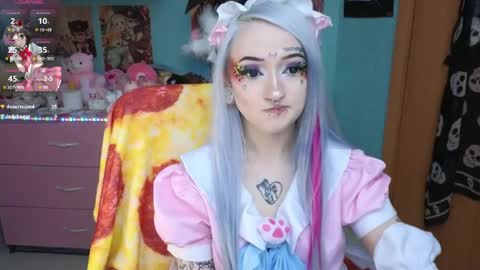 Manuela online show from March 2026 08:43:01 PM