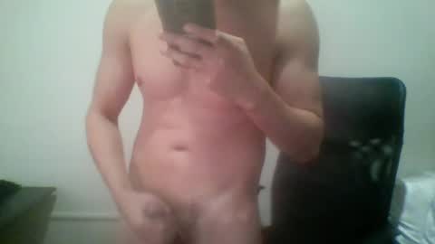 Snapshot of manuelcadavid18 chatting on May 2026 09:44:02 PM manuelcadavid18 online show from May 2026 09:44:02 PM
