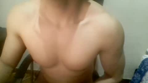 Snapshot of manuelcadavid18 chatting on July 2026 02:04:01 AM manuelcadavid18 online show from July 2026 02:04:01 AM