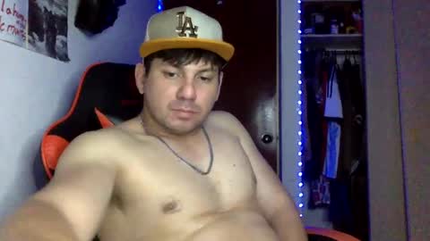 Snapshot of manuelle_francesco chatting on October 2025 04:32:01 AM Manu online show from October 2025 04:32:01 AM