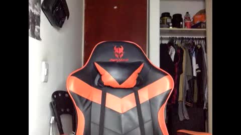 Snapshot of manuelle_francesco chatting on October 2025 05:05:02 AM Manu online show from October 2025 05:05:02 AM