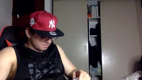 Snapshot of manuelle_francesco chatting on December 2025 11:01:02 PM Manu online show from December 2025 11:01:02 PM