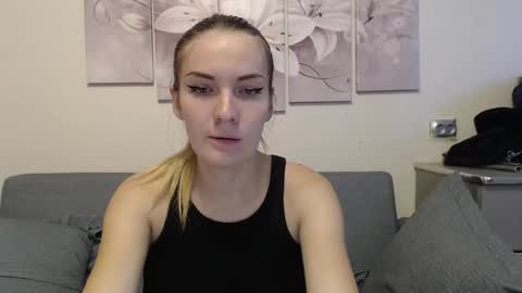 Snapshot of manyamania chatting on October 2025 05:48:01 AM Prosto Maria online show from October 2025 05:48:01 AM