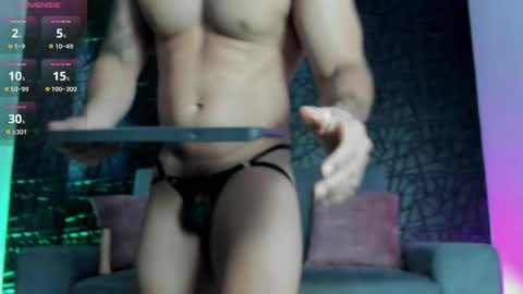 MAOFENIX online show from April 2026 12:43:02 PM