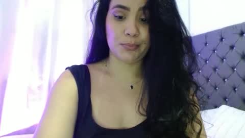 mara4sweet online show from December 2024 08:58:02 PM