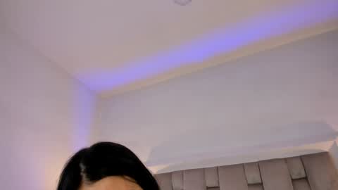 Mara online show from February 2025 02:39:01 AM