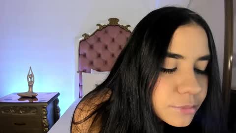 Snapshot of mara_betancurt chatting on February 2026 02:59:01 AM Mara online show from February 2026 02:59:01 AM