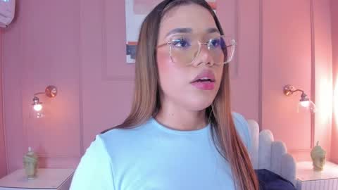 Snapshot of mara_brooks chatting on December 2024 06:38:02 PM Mara online show from December 2024 06:38:02 PM