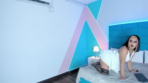 Snapshot of mara_winters_ chatting on October 2025 02:52:01 PM mara_winters_ online show from October 2025 02:52:01 PM