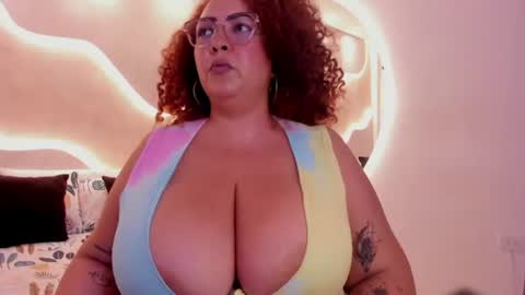 Snapshot of maraasweet chatting on June 2026 01:36:01 AM Mrs. Sweet online show from June 2026 01:36:01 AM