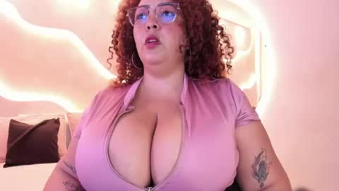 Snapshot of maraasweet chatting on July 2026 02:02:01 AM Mrs. Sweet online show from July 2026 02:02:01 AM