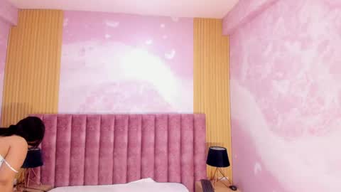 maralinette22 online show from April 2026 11:44:02 AM