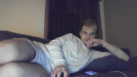 Snapshot of marbay2001 chatting on January 2025 05:50:01 PM marbay2001 online show from January 2025 05:50:01 PM
