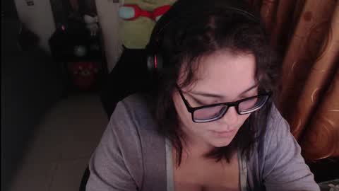 marcela2101 online show from February 2025 01:56:01 AM