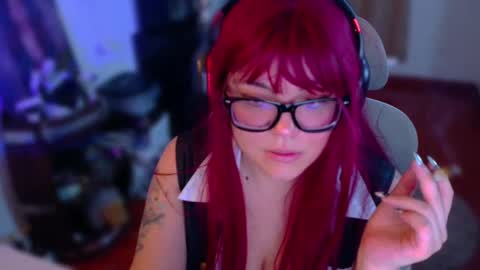 marcela2101s online show from October 2025 07:03:01 PM