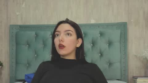 Marcela online show from September 2025 07:50:02 PM