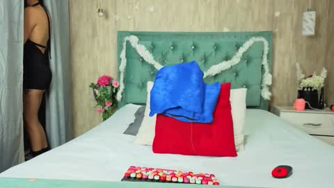 Marcela online show from December 2025 07:52:02 PM