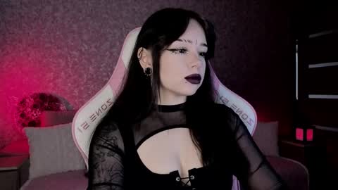 Snapshot of marceline_red chatting on April 2026 12:41:01 PM Lady Marceline online show from April 2026 12:41:01 PM