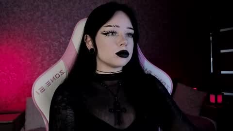 Snapshot of marceline_red chatting on April 2026 01:04:01 PM Lady Marceline online show from April 2026 01:04:01 PM