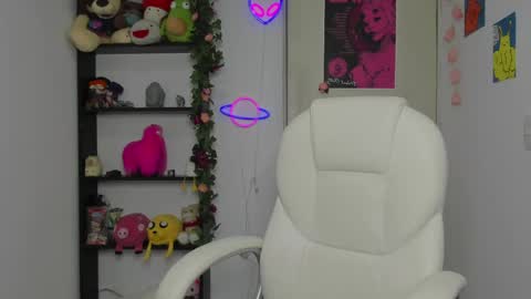 Marceline online show from April 2026 10:52:02 AM