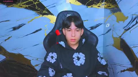 marcelo_boy online show from November 2025 11:44:02 AM