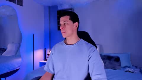 Snapshot of marcosullivan_ chatting on December 2025 01:48:01 PM Marco Sullivan online show from December 2025 01:48:01 PM