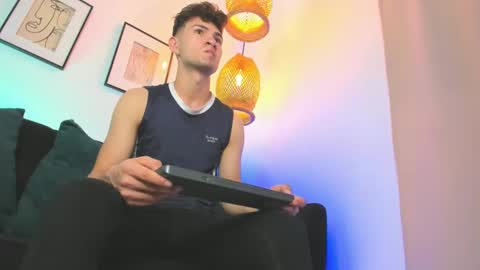 Snapshot of marcus_fire chatting on February 2025 07:12:02 AM marcus_fire online show from February 2025 07:12:02 AM