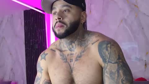 Snapshot of marcus_fit1 chatting on February 2026 01:23:01 AM Marcus online show from February 2026 01:23:01 AM