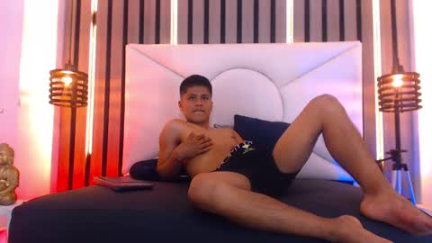 Snapshot of marcus_hans chatting on September 2025 03:55:01 PM marcus hans online show from September 2025 03:55:01 PM