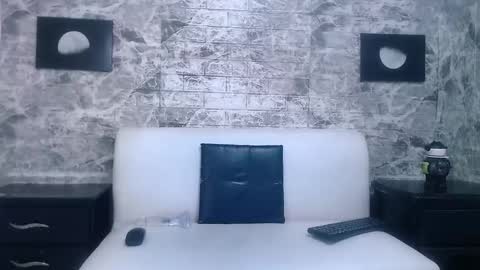 Snapshot of marcus_hans chatting on October 2025 12:05:01 PM marcus hans online show from October 2025 12:05:01 PM