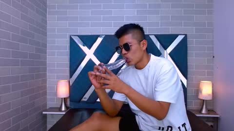 Snapshot of marcus_hans chatting on November 2025 08:31:01 PM marcus hans online show from November 2025 08:31:01 PM