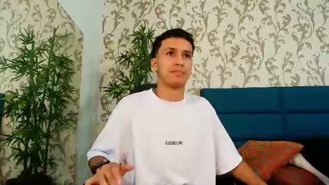 Snapshot of marcus_jeron chatting on July 2026 04:10:02 PM marcus_jeron online show from July 2026 04:10:02 PM