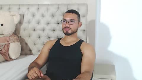 Snapshot of marcusblade__ chatting on September 2025 07:04:01 PM MARCUS online show from September 2025 07:04:01 PM