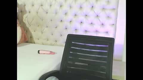 Snapshot of marcusblade__ chatting on October 2025 09:45:01 PM MARCUS online show from October 2025 09:45:01 PM