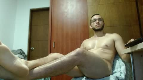 Snapshot of marcusmilarc chatting on November 2025 01:15:02 AM online show from November 2025 01:15:02 AM