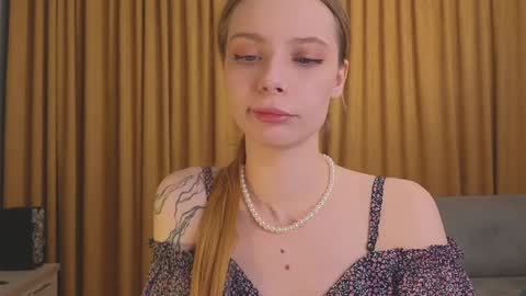 Snapshot of margareata chatting on December 2024 08:09:02 AM - Alisa online show from December 2024 08:09:02 AM