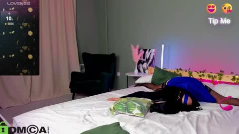 Snapshot of margaret_clark chatting on December 2024 09:08:02 AM Margaret Clark online show from December 2024 09:08:02 AM