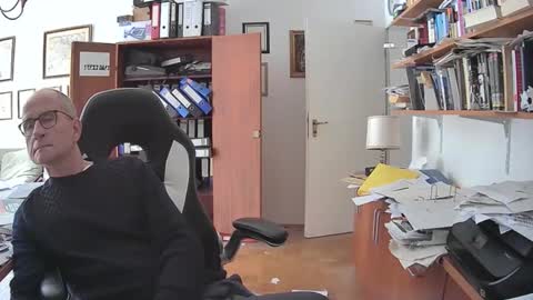 marginalie online show from October 2025 09:48:01 AM